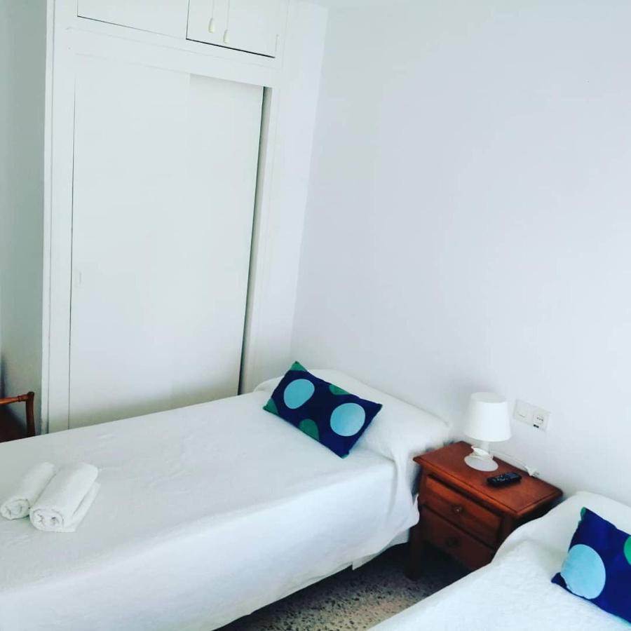 Hostal La Parada Otel Huelva Dış mekan fotoğraf