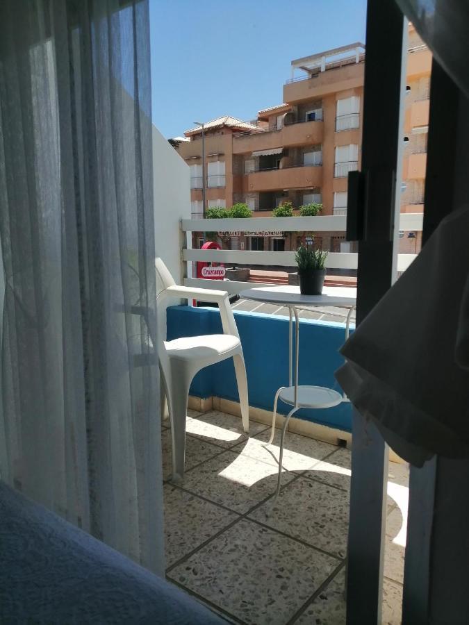 Hostal La Parada Otel Huelva Dış mekan fotoğraf